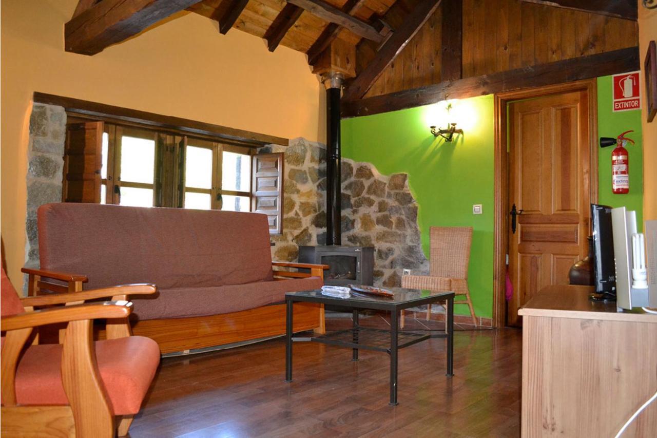 Pedrazales Rural Guest House Bagian luar foto