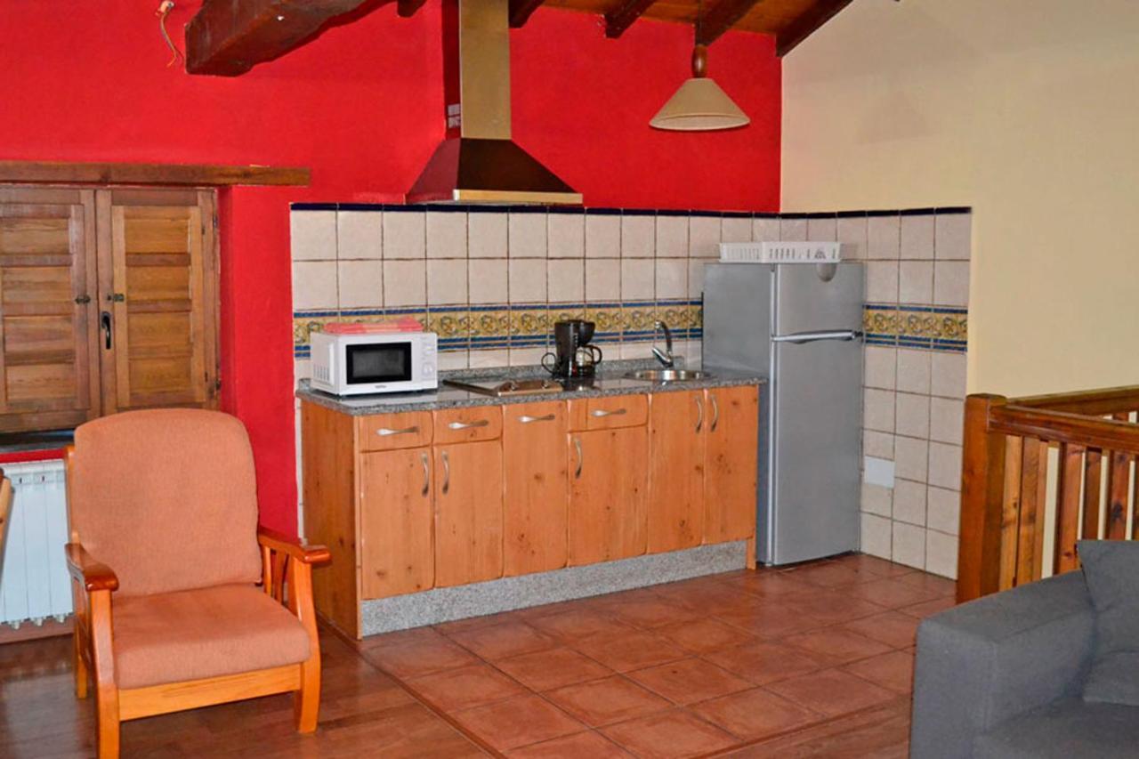 Pedrazales Rural Guest House Bagian luar foto